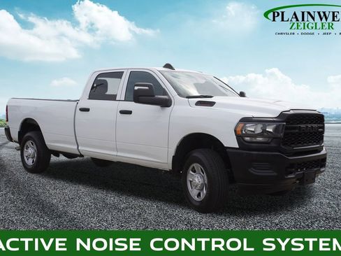 Used 2023 RAM 3500 Tradesman image 4