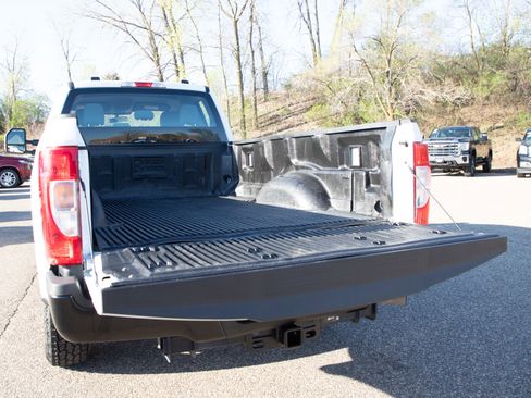 Used 2021 Ford F250 XL w/ Power Equipment Group RWD image 15