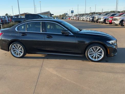 Used 2024 BMW 330i xDrive Sedan w/ Convenience Package image 9