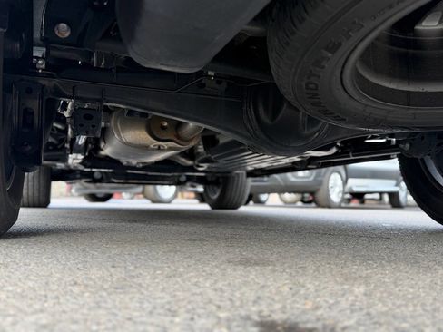 Used 2025 Lexus GX 550 w/ Accessory Package (31) image 57