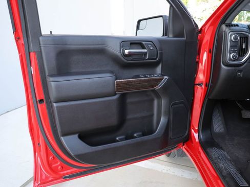 Used 2020 GMC Sierra 1500 Elevation image 13