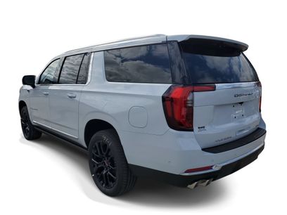 New 2026 GMC Yukon XL Denali w/ Sun & Power Step Package