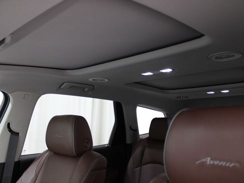 Used 2020 Buick Enclave Avenir w/ Trailering Package, 5000 lbs. image 29