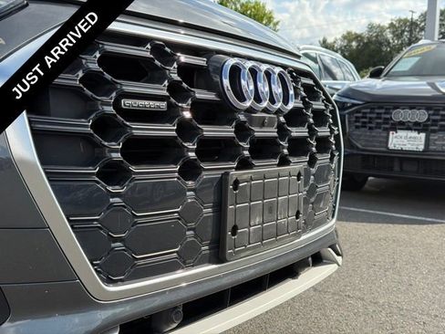 Used 2023 Audi Q5 2.0T Premium Plus w/ Premium Plus Package AWD/4WD image 22
