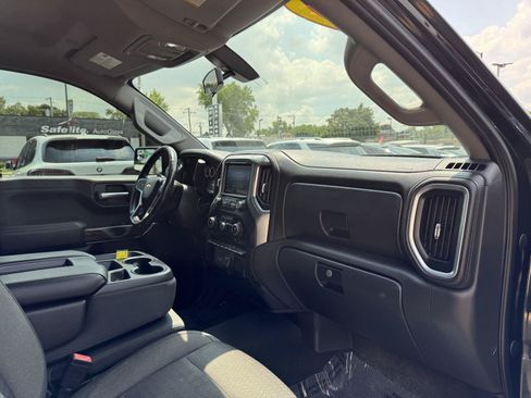 Used 2019 Chevrolet Silverado 1500 LT w/ All-Star Edition AWD/4WD image 39