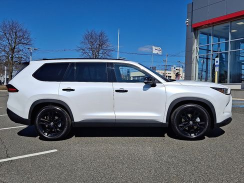 Certified 2026 Toyota Grand Highlander Limited image 7