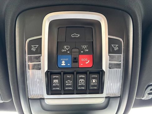 Used 2024 RAM 1500 Laramie AWD/4WD image 50