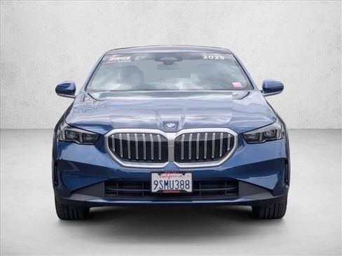Used 2025 BMW 530i w/ Premium Package image 2