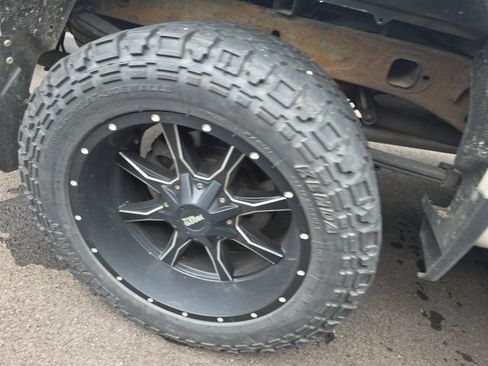 Used 2019 Chevrolet Silverado 1500 LT w/ All-Star Edition AWD/4WD image 7