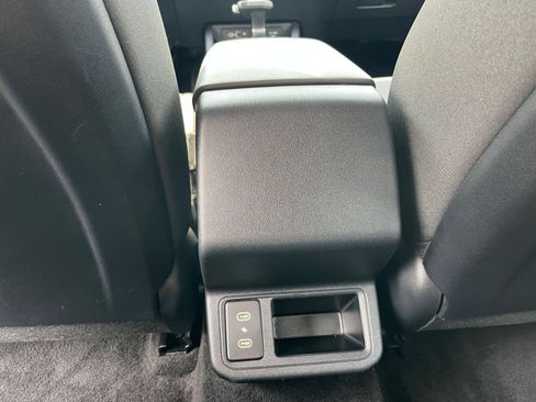 Used 2025 Kia K4 FWD image 22