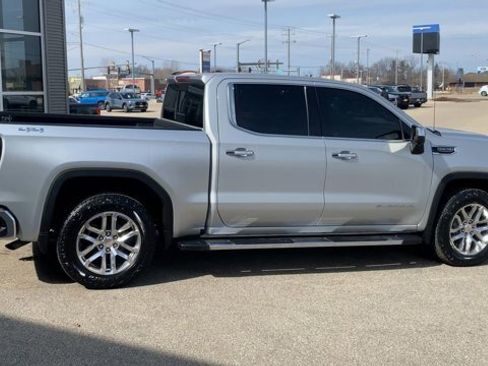 Used 2019 GMC Sierra 1500 SLT w/ SLT Premium Plus Package image 2