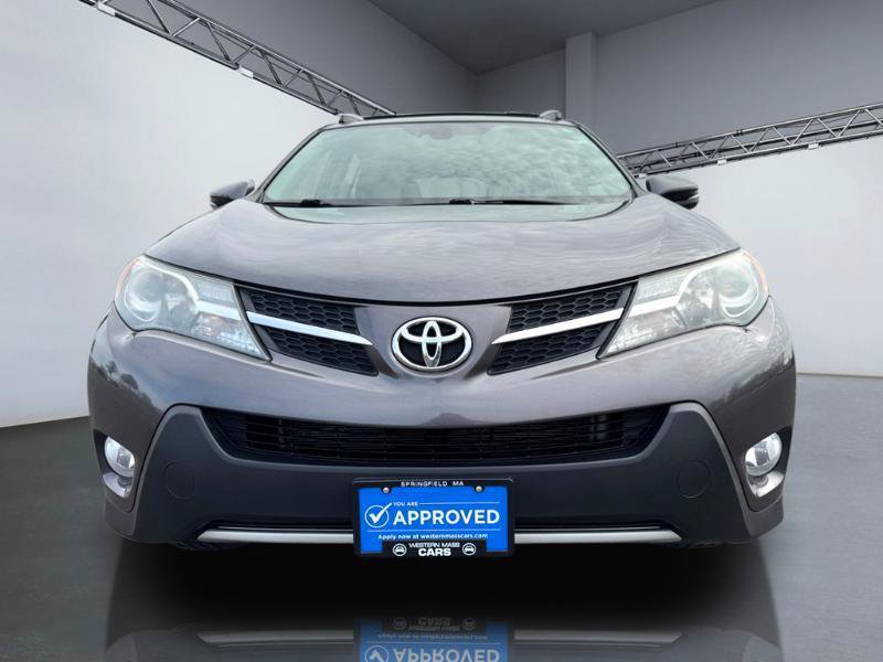 Used 2015 Toyota RAV4 Limited w/ Technology Package AWD/4WD image 10