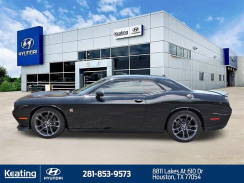 Used 2023 Dodge Challenger R/T Scat Pack RWD image 8