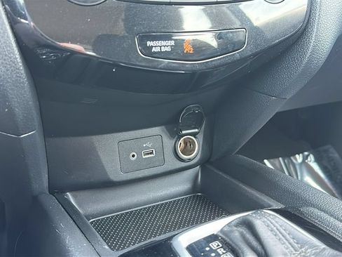Used 2018 Nissan Rogue S AWD/4WD image 21