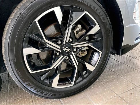 Used 2025 Hyundai Sonata SEL FWD image 33