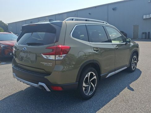 Certified 2024 Subaru Forester Touring w/ Pop Package 2 AWD/4WD image 4