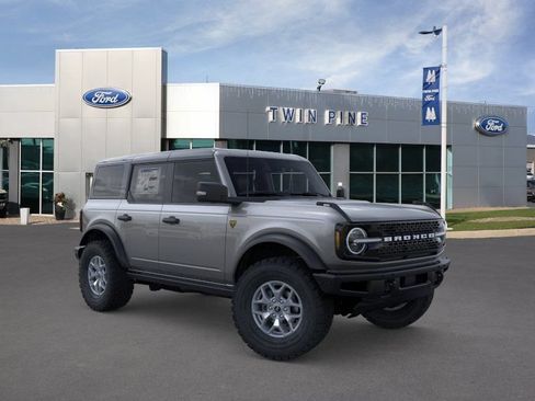 New 2025 Ford Bronco Badlands AWD/4WD image 7