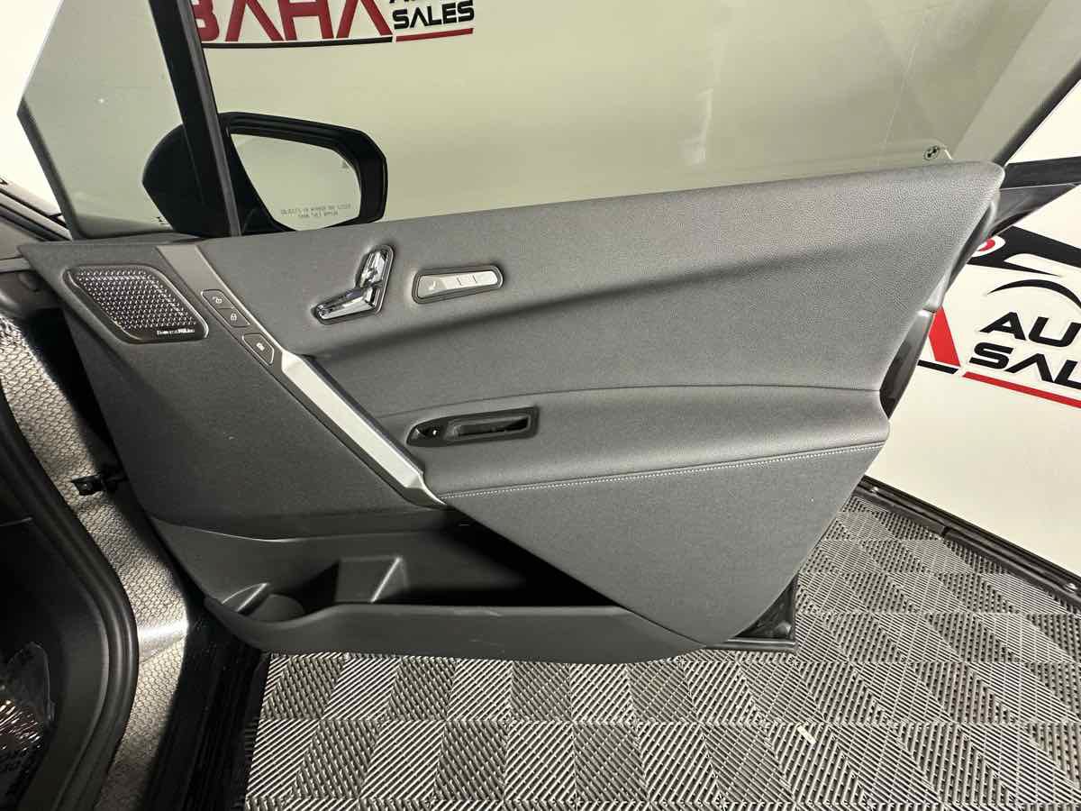 Used 2026 BMW iX M70 AWD/4WD image 16