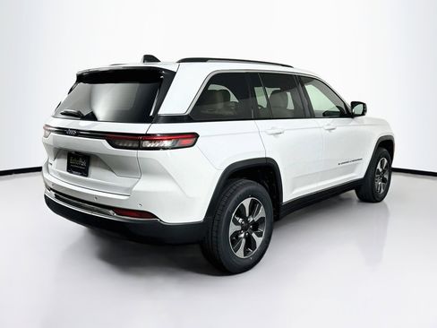 Used 2022 Jeep Grand Cherokee Limited 4xe AWD/4WD image 9