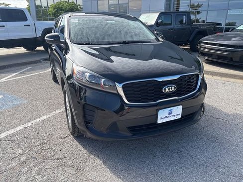 Used 2020 Kia Sorento LX FWD image 8
