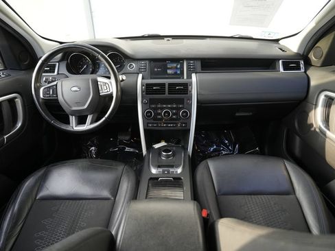 Used 2019 Land Rover Discovery Sport SE AWD/4WD image 39