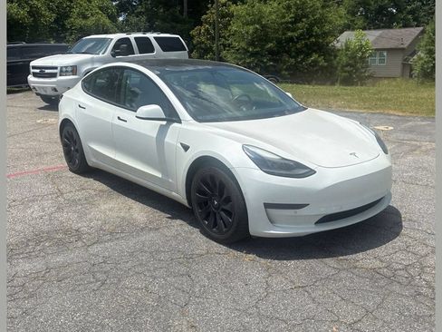 Used 2021 Tesla Model 3 Standard Range Plus RWD image 1