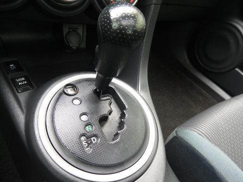 Used 2013 Scion tC FWD image 21
