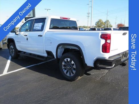New 2026 Chevrolet Silverado 2500 Custom w/ Custom Value Package AWD/4WD image 5