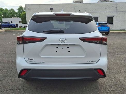 Certified 2026 Toyota Highlander XLE AWD/4WD image 25