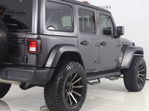 Used 2020 Jeep Wrangler Unlimited Sport S AWD/4WD image 39