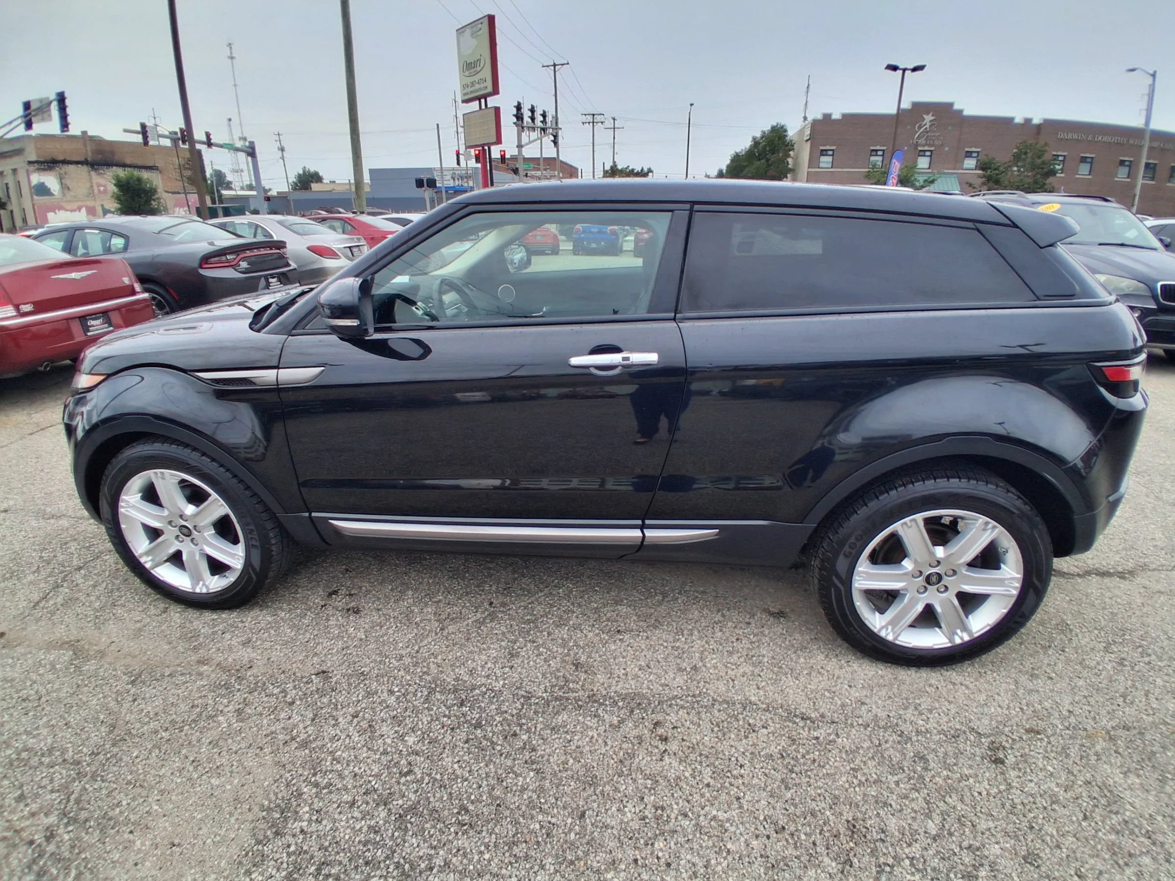 Used 2013 Land Rover Range Rover Evoque Pure Premium AWD/4WD image 5