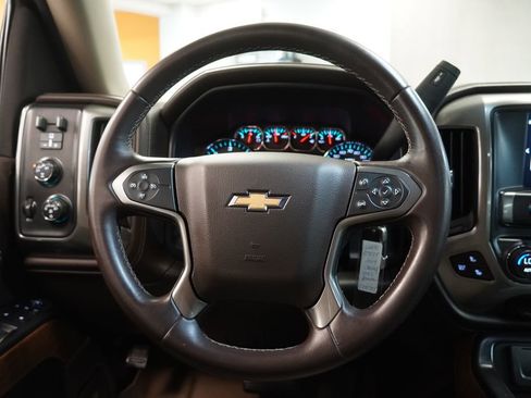 Used 2014 Chevrolet Silverado 1500 LTZ AWD/4WD image 18