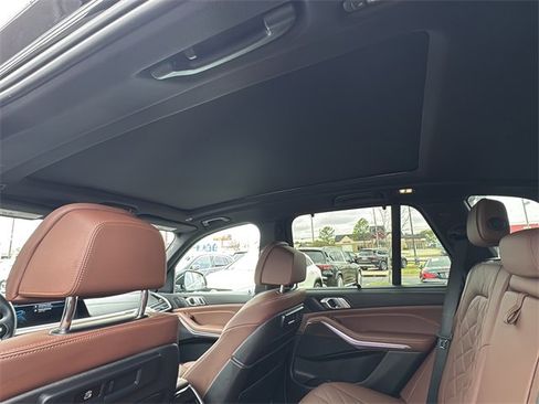Used 2023 BMW X5 xDrive45e w/ Executive Package image 14