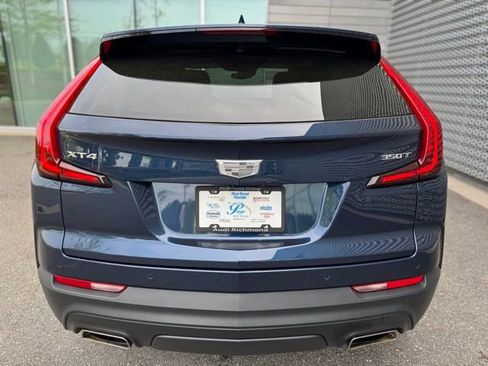 Used 2022 Cadillac XT4 Luxury w/ Cold Weather Package image 4