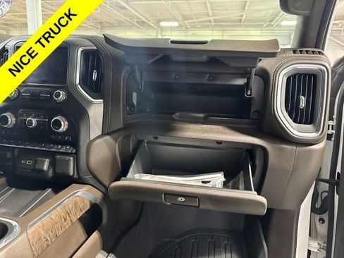 Used 2021 GMC Sierra 1500 Denali w/ Denali Ultimate Package AWD/4WD image 44