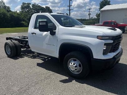 New 2025 Chevrolet Silverado 3500 W/T w/ Snow Plow Prep Package