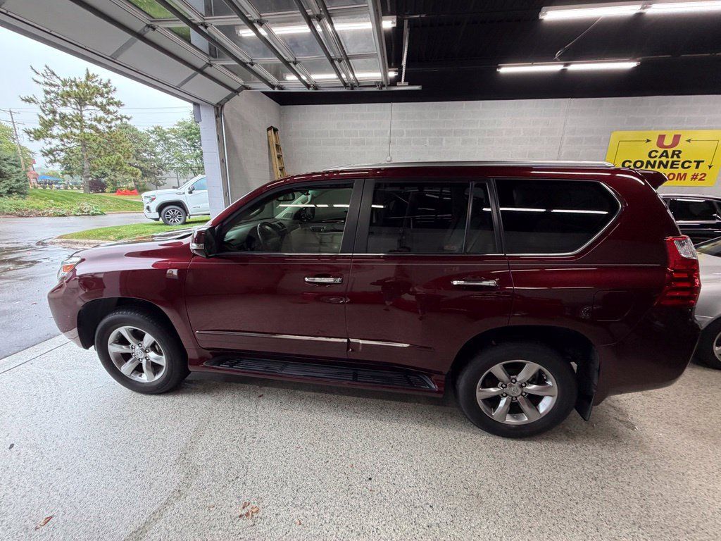 Used 2012 Lexus GX 460 Premium AWD/4WD image 11