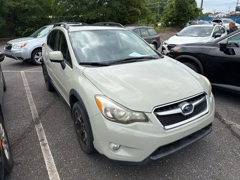 Used 2014 Subaru Crosstrek 2.0i Limited AWD/4WD image 3
