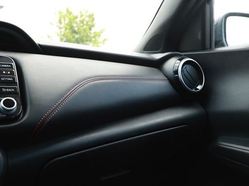 Used 2024 Nissan Kicks SR FWD image 24