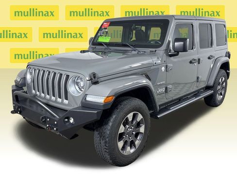 Used 2018 Jeep Wrangler Unlimited Sahara image 15