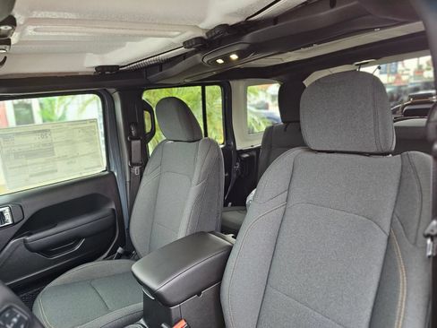New 2026 Jeep Wrangler Unlimited Sport AWD/4WD image 22
