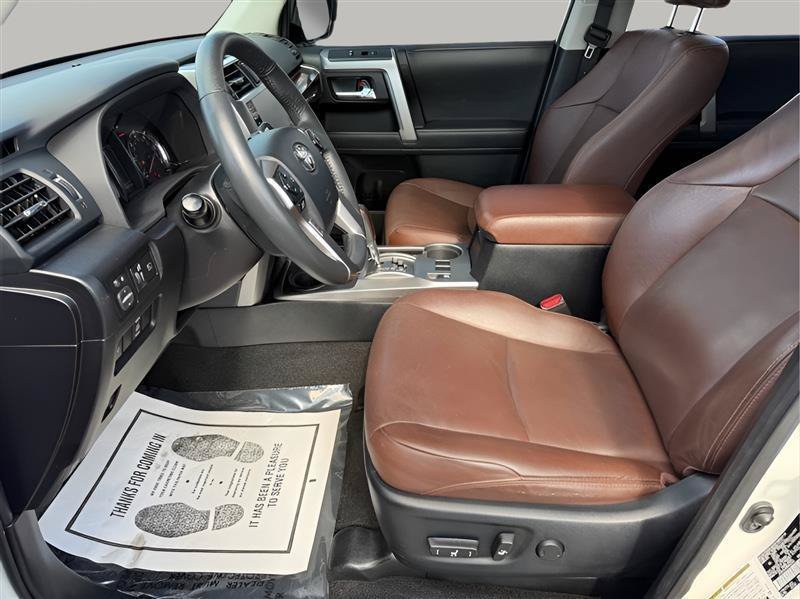 Used 2021 Toyota 4Runner Limited AWD/4WD image 15