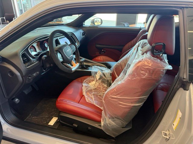 Used 2022 Dodge Challenger SRT Hellcat RWD image 24