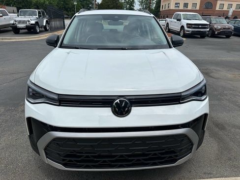 Used 2025 Volkswagen Taos S FWD image 3