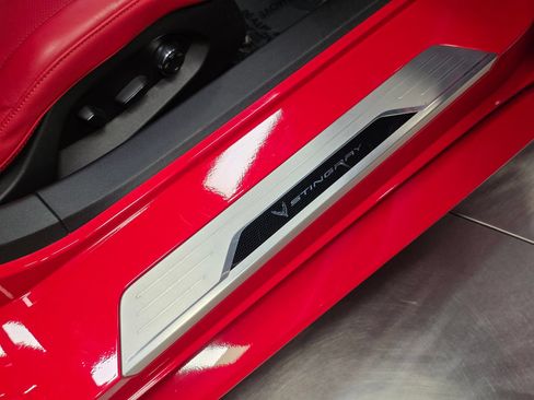 Used 2020 Chevrolet Corvette Stingray Preferred Cpe w/ 2LT Preferred Equipment Group RWD image 31