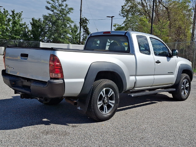 Used 2012 Toyota Tacoma 4x4 Access Cab image 9