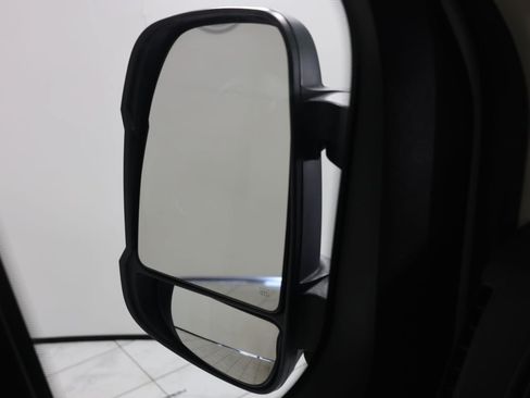 Used 2025 RAM ProMaster 2500 w/ Convenience Group FWD image 14