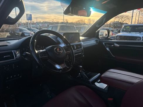 Used 2023 Lexus GX 460 Premium image 16