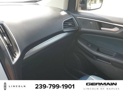 Used 2023 Ford Edge SEL w/ Sport Appearance Package AWD/4WD image 36