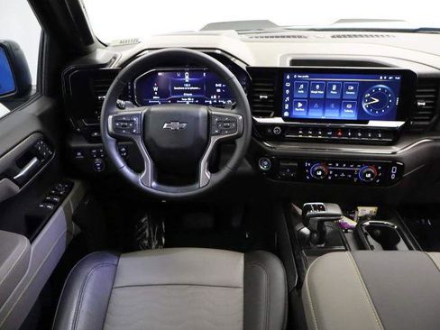 Used 2025 Chevrolet Silverado 1500 ZR2 w/ Technology Package image 20
